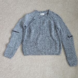Women's Gray Sweater